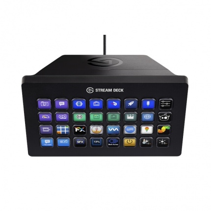 stream_deck_xl_device_shot_03